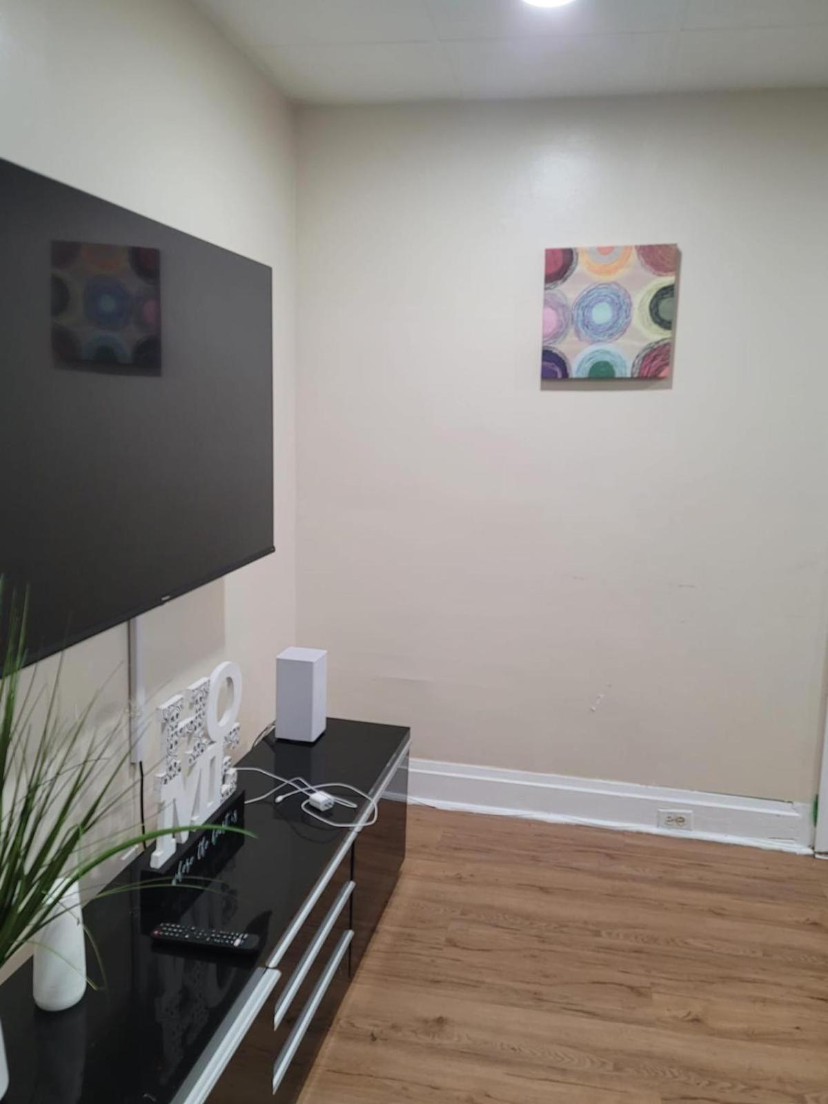 Z&Z Apartment Newark Buitenkant foto